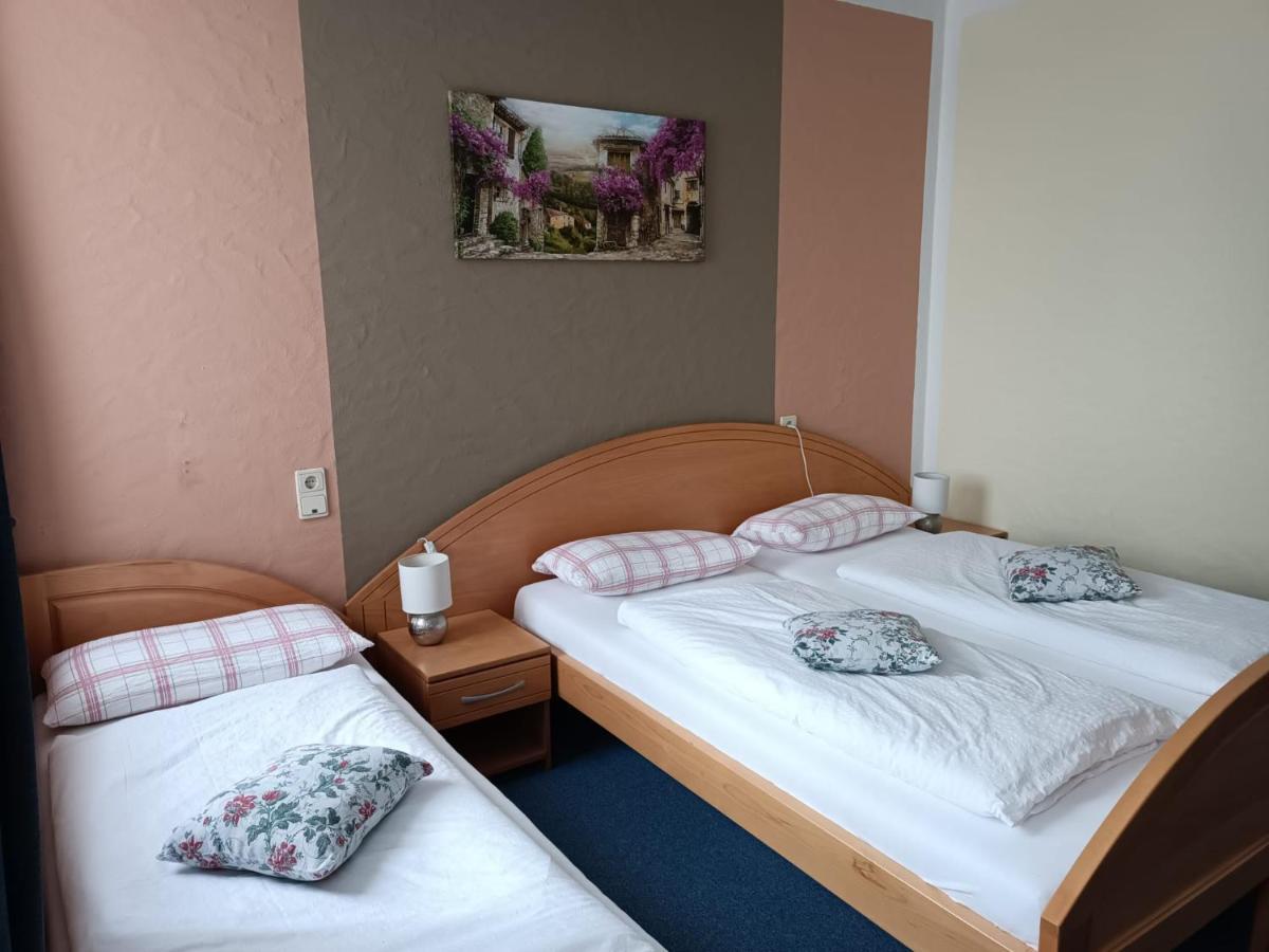 Garni Hotel Post Weißenstadt エクステリア 写真
